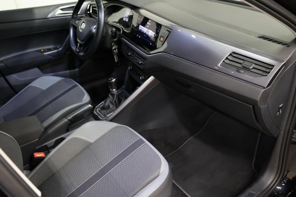 Volkswagen Polo 1.0 TSI PDC APPLE CARPLAY CLIMATE CONTROL