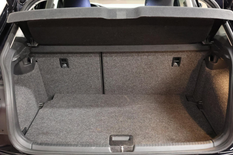 Volkswagen Polo 1.0 TSI PDC APPLE CARPLAY CLIMATE CONTROL