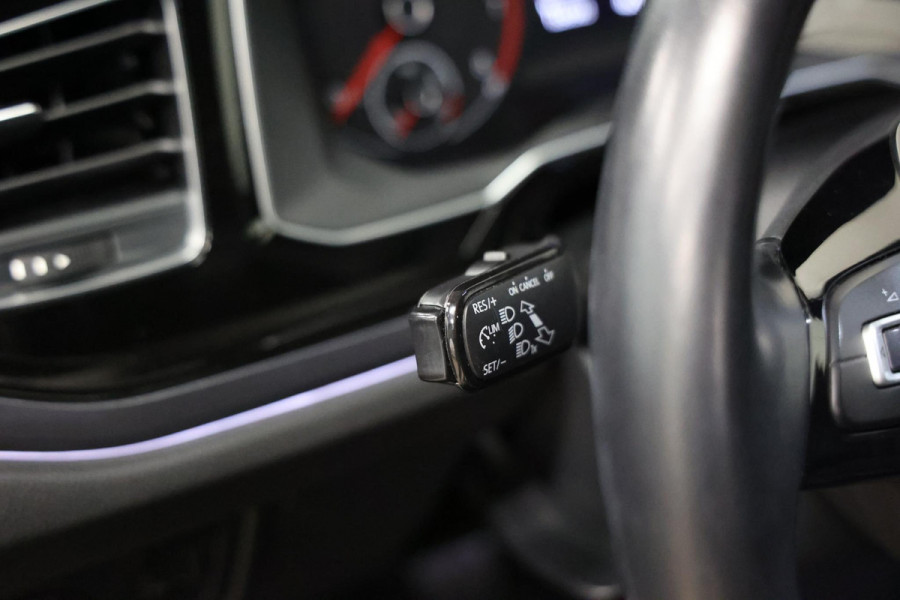 Volkswagen Polo 1.0 TSI PDC APPLE CARPLAY CLIMATE CONTROL