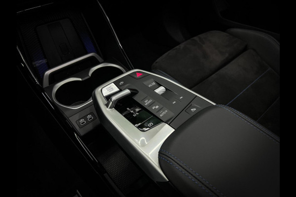 BMW X1 sDrive20i M-Sport Pro | Lane | Pano | Trekhaak
