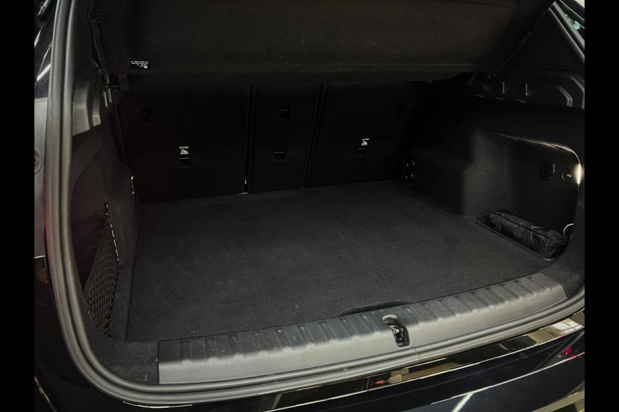 BMW X1 sDrive20i M-Sport Pro | Lane | Pano | Trekhaak