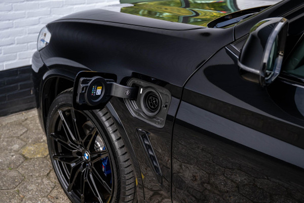 BMW X3 xDrive30e M-Sport ACC M-Stoelen Trekhaak Panorama