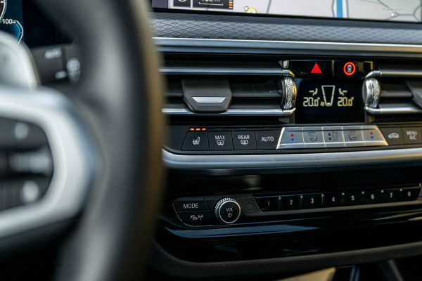 BMW X3 xDrive30e M-Sport ACC M-Stoelen Trekhaak Panorama