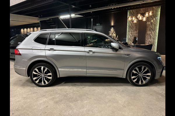 Volkswagen Tiguan Allspace 1.5 TSI|3X R-Line|PANO|FULL OPTIONS|7 pers.