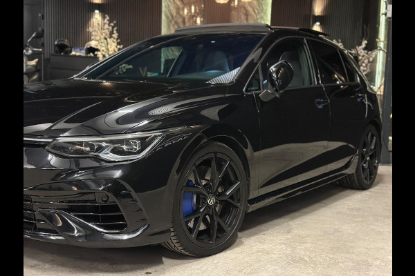 Volkswagen Golf 2.0 TSI 4Motion R|PANO|AKRA|BOMVOL!