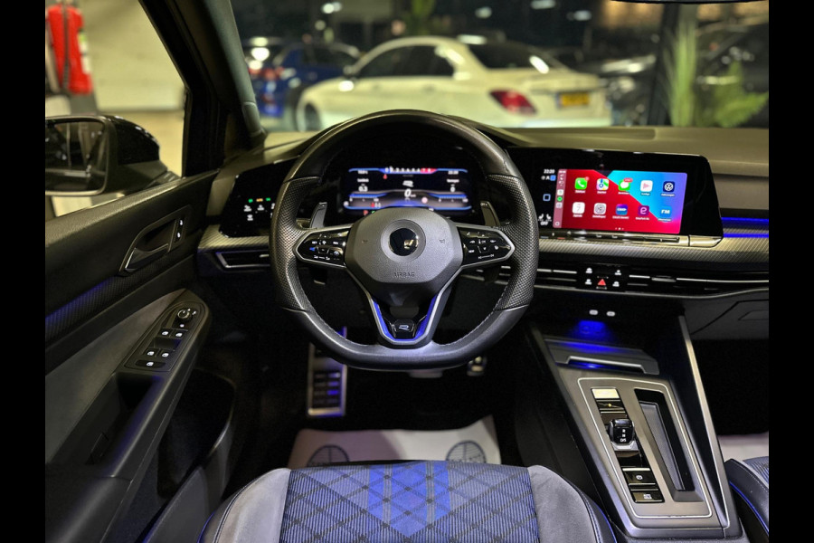 Volkswagen Golf 2.0 TSI 4Motion R|PANO|AKRA|BOMVOL!