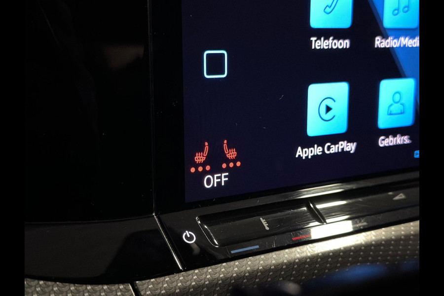 Volkswagen Golf 2.0 TSI 4Motion R|PANO|AKRA|BOMVOL!