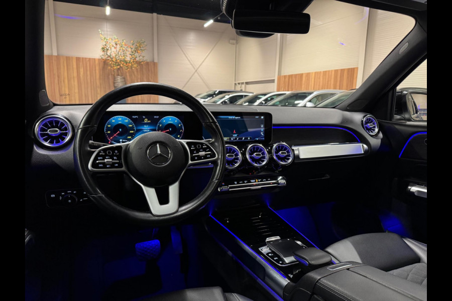 Mercedes-Benz Glb 200 Premium Plus, Pano, Widescreen, Ambiënte Light, 360 Cam, Voll Led, Cruise, Multistuur, Voll Onderhoud
