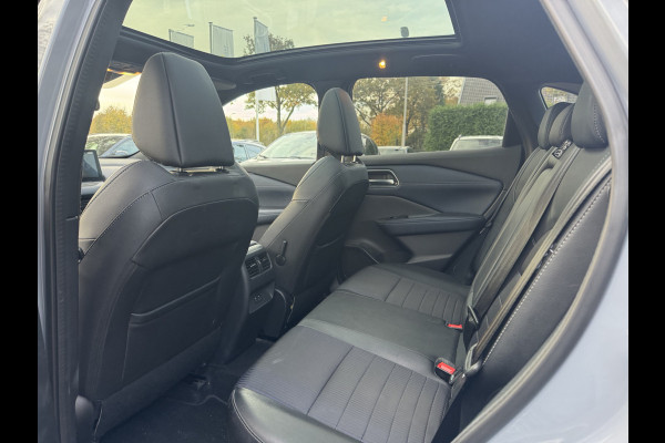 Nissan QASHQAI 1.3 MHEV Tekna / Panoramadak / 360Camera / Head-up / Half leder / Matrix LED / 19'' / Stoelverwarming / DAB / ACC