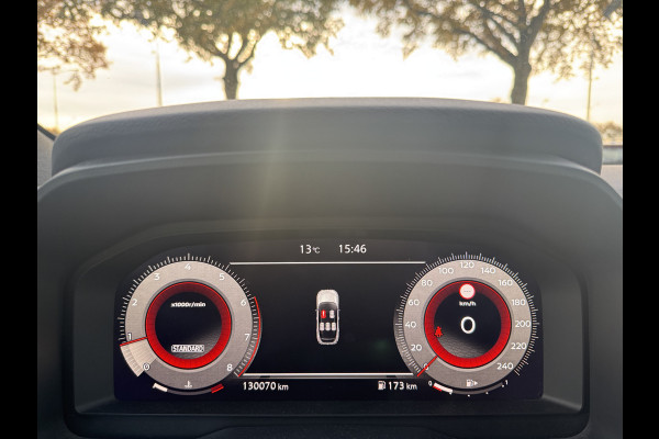 Nissan QASHQAI 1.3 MHEV Tekna / Panoramadak / 360Camera / Head-up / Half leder / Matrix LED / 19'' / Stoelverwarming / DAB / ACC