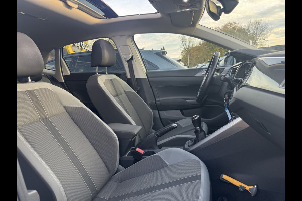 Volkswagen Polo 1.0 TSI Highline / Panoramadak / Virtual Cockpit / CarPlay / 17'' / LED Koplampen / Climate Control / ACC