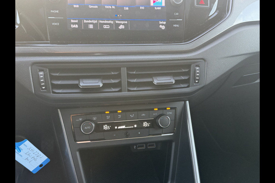 Volkswagen Polo 1.0 TSI Highline / Panoramadak / Virtual Cockpit / CarPlay / 17'' / LED Koplampen / Climate Control / ACC