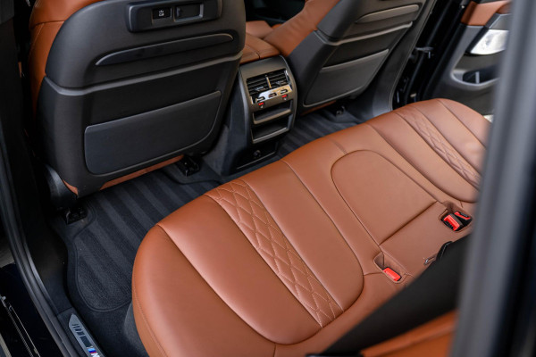 BMW X5 xDrive45e M-Sport 4-Wielsturing B&W CoPilot Sky