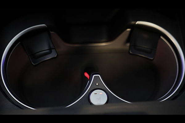 Mercedes-Benz GLE 400 e 4MATIC AMG Line FACELIFT / Acc / Memeory / Head Up / Burmester / Leder / 360 Camera / Open Panorama