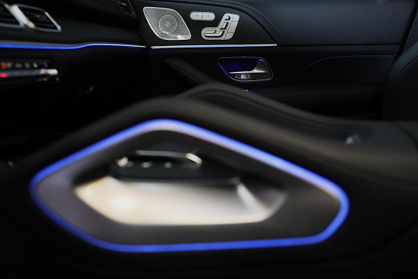 Mercedes-Benz GLE 400 e 4MATIC AMG Line FACELIFT / Acc / Memeory / Head Up / Burmester / Leder / 360 Camera / Open Panorama