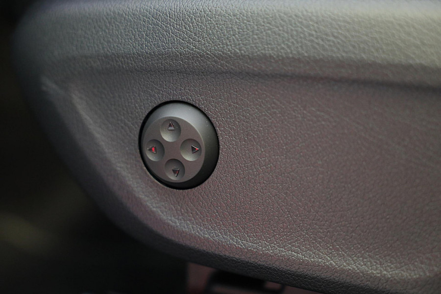 Mercedes-Benz GLE 400 e 4MATIC AMG Line FACELIFT / Acc / Memeory / Head Up / Burmester / Leder / 360 Camera / Open Panorama