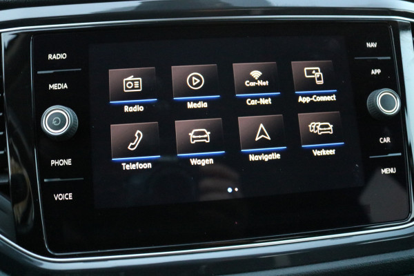 Volkswagen T-Roc 1.5 TSI Sport Xenon Keyless Virtual cockpit Camera Navi T-haak Bj:2018