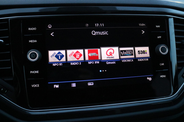 Volkswagen T-Roc 1.5 TSI Sport Xenon Keyless Virtual cockpit Camera Navi T-haak Bj:2018