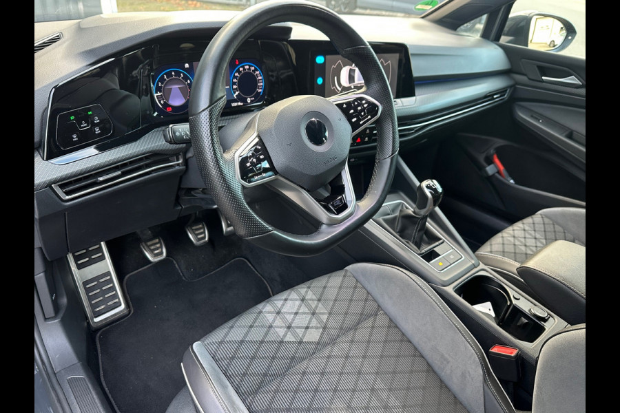 Volkswagen GOLF Variant 1.5 TSI R-Line Sfeerver/Virtual/18 inch