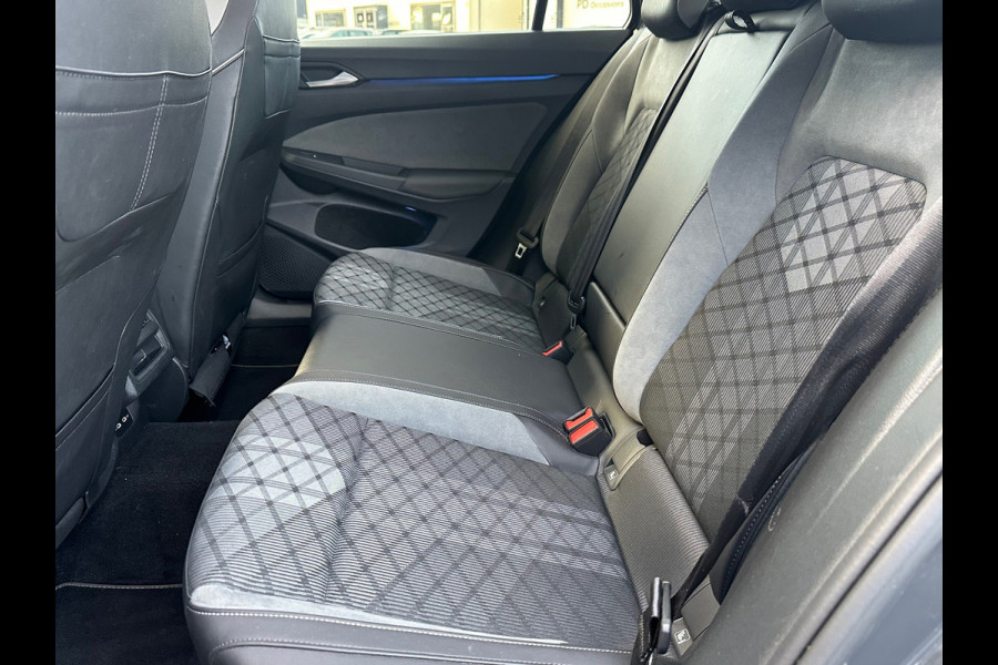 Volkswagen GOLF Variant 1.5 TSI R-Line Sfeerver/Virtual/18 inch
