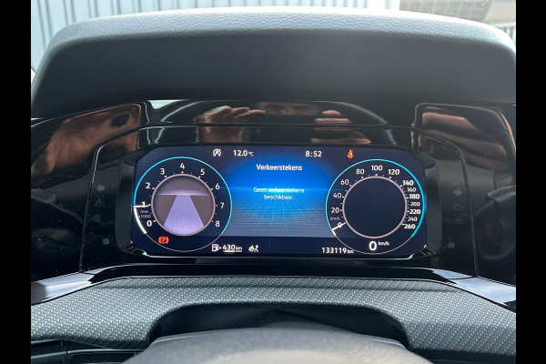 Volkswagen GOLF Variant 1.5 TSI R-Line Sfeerver/Virtual/18 inch