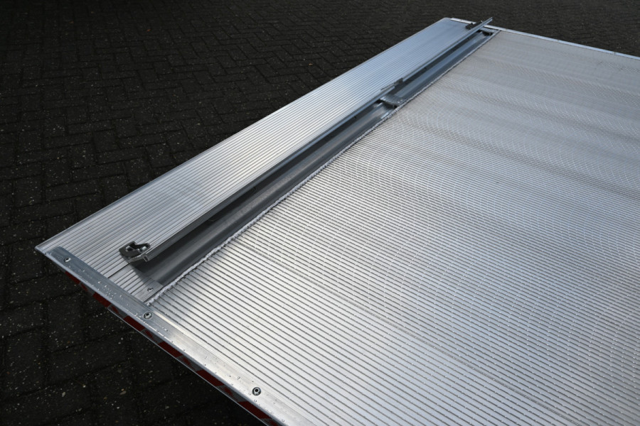 Mercedes-Benz Sprinter 317 CDI L3 RWD Pro Smartphone integratie pakket, LED Laadbak met laadklep, zijdeur