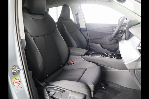 Audi Q3 Advanced edition e-hybrid 200 kW / 272 PK | Techniekpakket plus | Ambiente lichtpakket plus | Privacy glas | Sportstoelen |