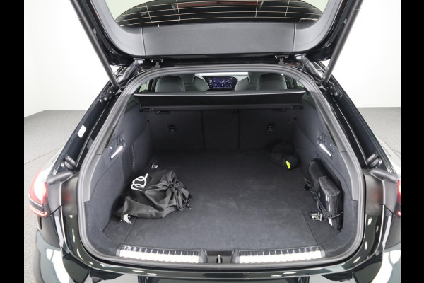 Audi A6 Avant S edition e-hybrid 220 kW / 299 PK Avant 7 versn. | Techniekpakket plus | MMi experience pro | Elektrische stoelen | Privacy glas |