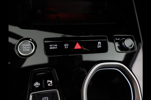 Audi A6 Avant S edition e-hybrid 220 kW / 299 PK Avant 7 versn. | Techniekpakket plus | MMi experience pro | Elektrische stoelen | Privacy glas |