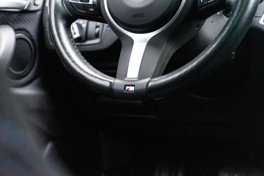 BMW X2 sDrive20i High Executive M-Sport Pano / HUD / Cruise