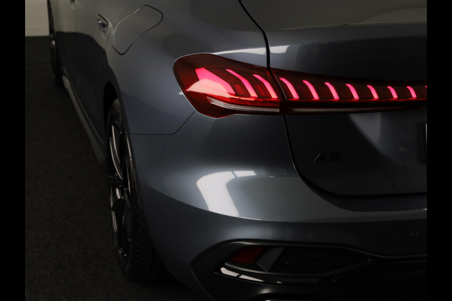 Audi A5 S edition 2.0 TFSI e 220 kW / 299 PK Limousine | Elektrische stoelen | Privacy glas | Optiek pakket zwart plus | 19'' velgen |