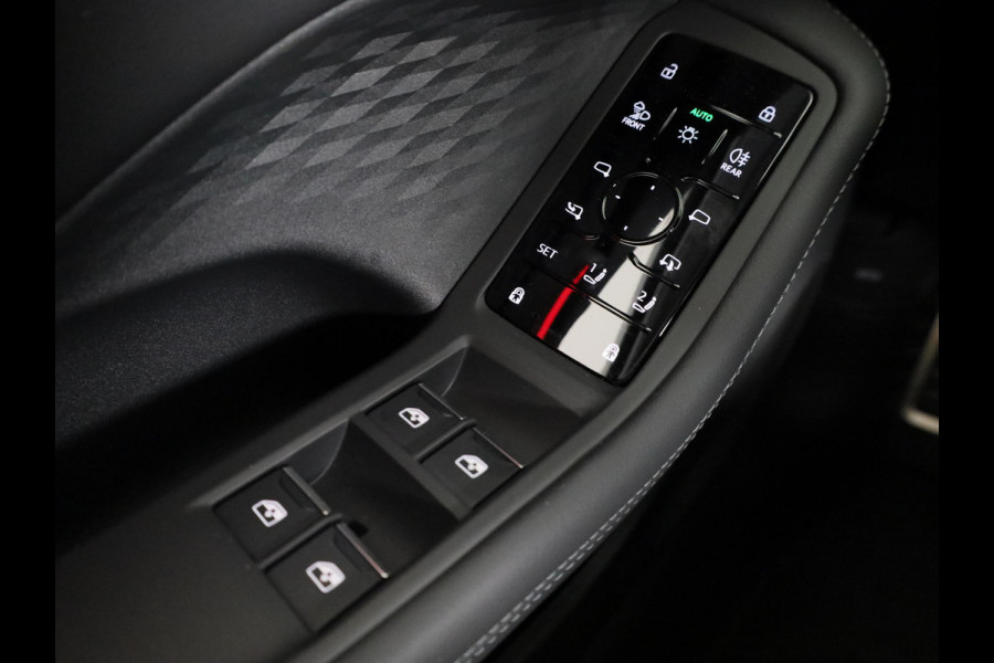 Audi A5 S edition 2.0 TFSI e 220 kW / 299 PK Limousine | Elektrische stoelen | Privacy glas | Optiek pakket zwart plus | 19'' velgen |