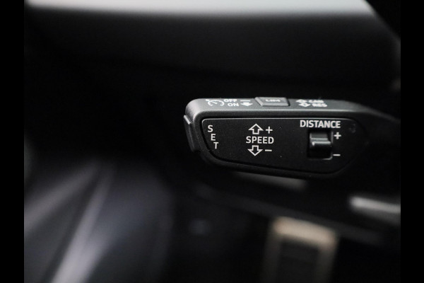 Audi A5 S edition 2.0 TFSI e 220 kW / 299 PK Limousine | Elektrische stoelen | Privacy glas | Optiek pakket zwart plus | 19'' velgen |