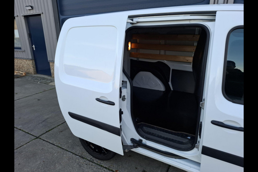 Mercedes-Benz Citan 109 CDI BlueEFFICIENCY Business Ambition AIRCO / CRUISE CONTROLE / EURO 6