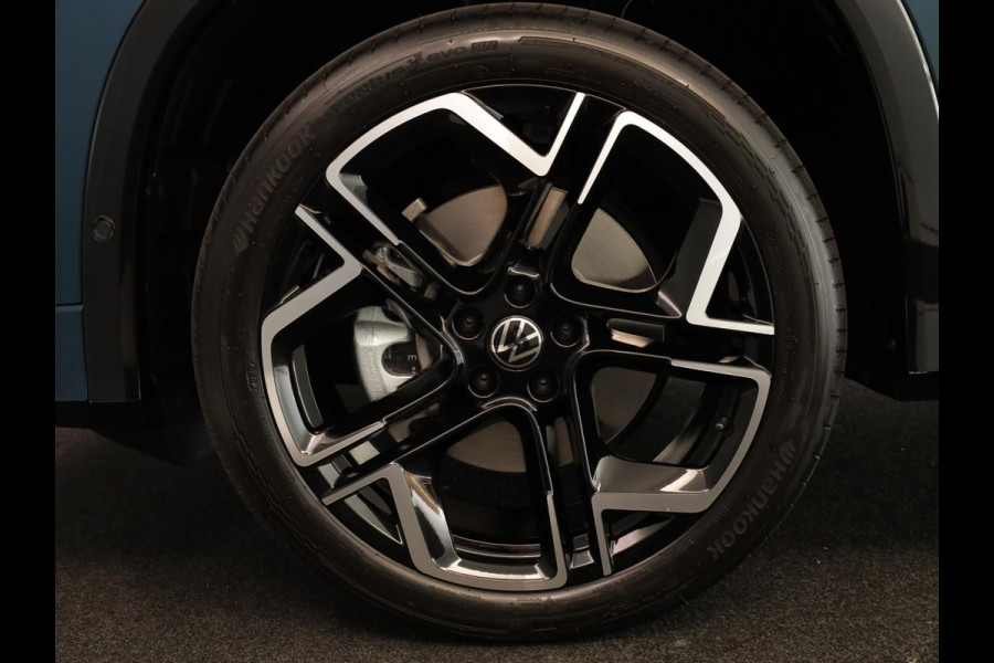Volkswagen Tayron R-Line-Edition 1.5 eHybrid 150 kW / 204 pk SUV 6 v