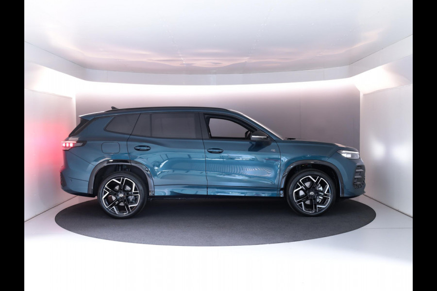 Volkswagen Tayron R-Line-Edition 1.5 eHybrid 150 kW / 204 pk SUV 6 v