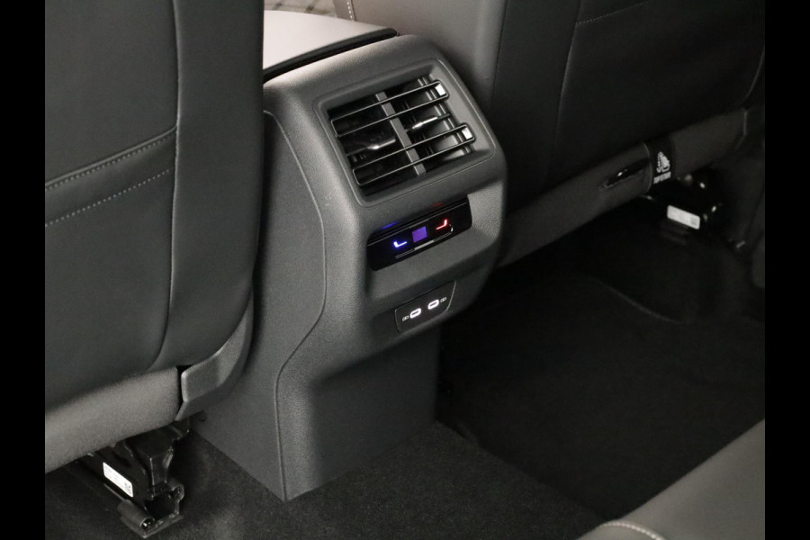 Volkswagen Tayron R-Line-Edition 1.5 eHybrid 150 kW / 204 pk SUV 6 v