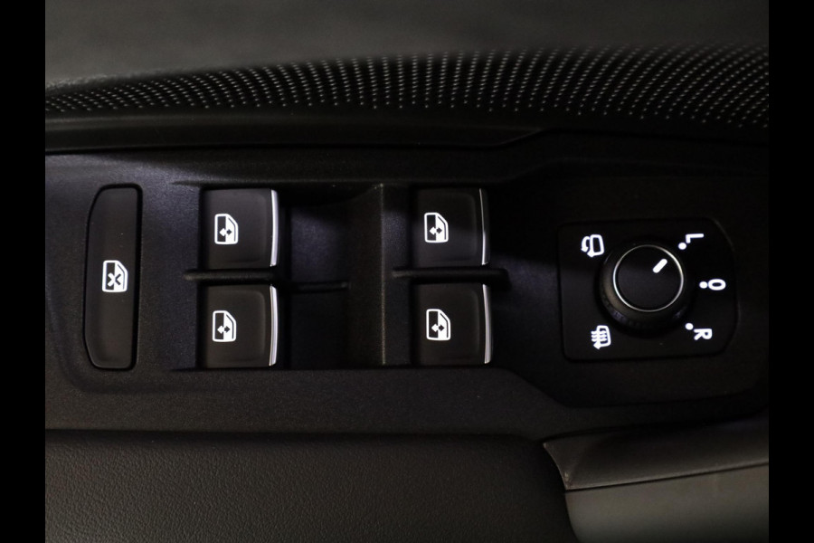 Volkswagen Tayron R-Line-Edition 1.5 eHybrid 150 kW / 204 pk SUV 6 v