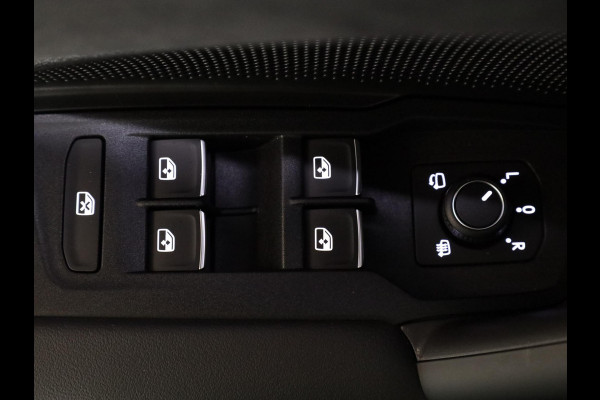 Volkswagen Tayron R-Line-Edition 1.5 eHybrid 150 kW / 204 pk SUV 6 v