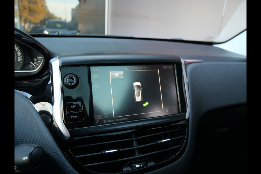 Peugeot 2008 1.2 PURETECH BLUE LION | PANO | CARPLAY | NAVIGATIE | 110 PK | NL-AUTO!!