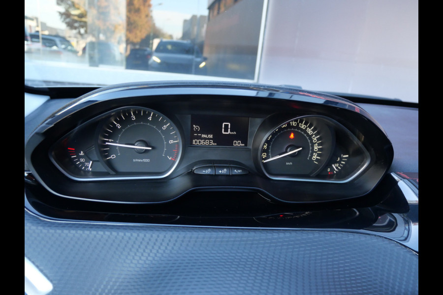 Peugeot 2008 1.2 PURETECH BLUE LION | PANO | CARPLAY | NAVIGATIE | 110 PK | NL-AUTO!!