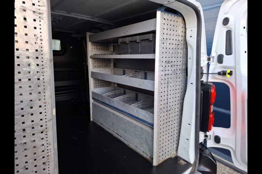 Opel Vivaro 2.0 CDTI L3H1 Edition AIRCO / CRUISE CONTROLE / NAVI / CARPLAY / TREKHAAK / KASTEN INRICHTING