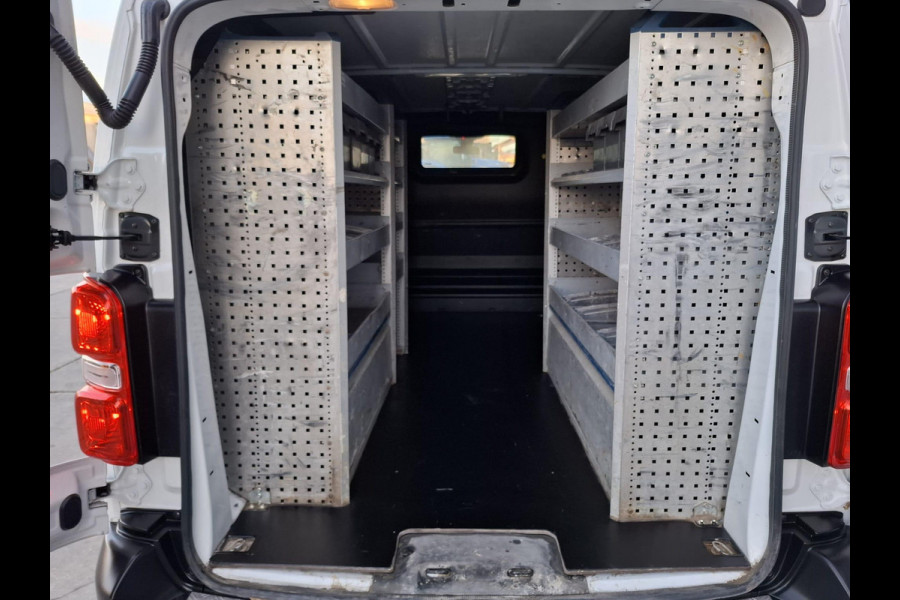 Opel Vivaro 2.0 CDTI L3H1 Edition AIRCO / CRUISE CONTROLE / NAVI / CARPLAY / TREKHAAK / KASTEN INRICHTING