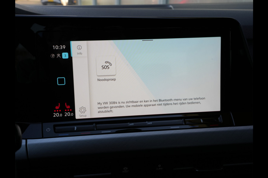 Volkswagen Golf 1.5 TSI Life Business | Navigatie | Adaptive Cruise | Stoelmassage | Android/Apple Carplay