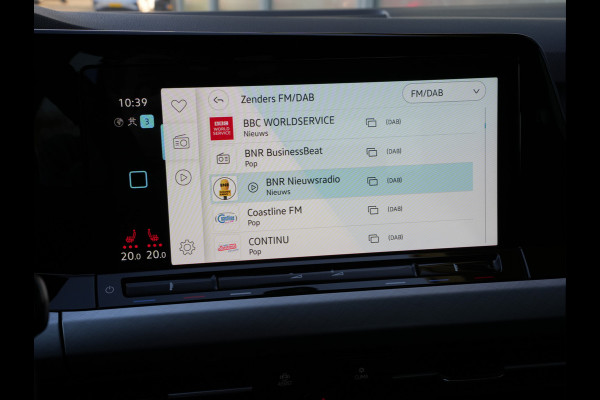 Volkswagen Golf 1.5 TSI Life Business | Navigatie | Adaptive Cruise | Stoelmassage | Android/Apple Carplay