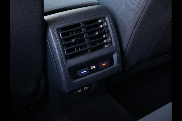 Volkswagen Golf 1.5 TSI Life Business | Navigatie | Adaptive Cruise | Stoelmassage | Android/Apple Carplay