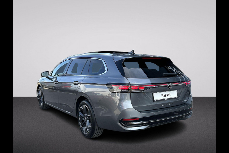 Volkswagen Passat Variant Elegance Business 1.5 eHybrid 150 kW / 204 pk Vari