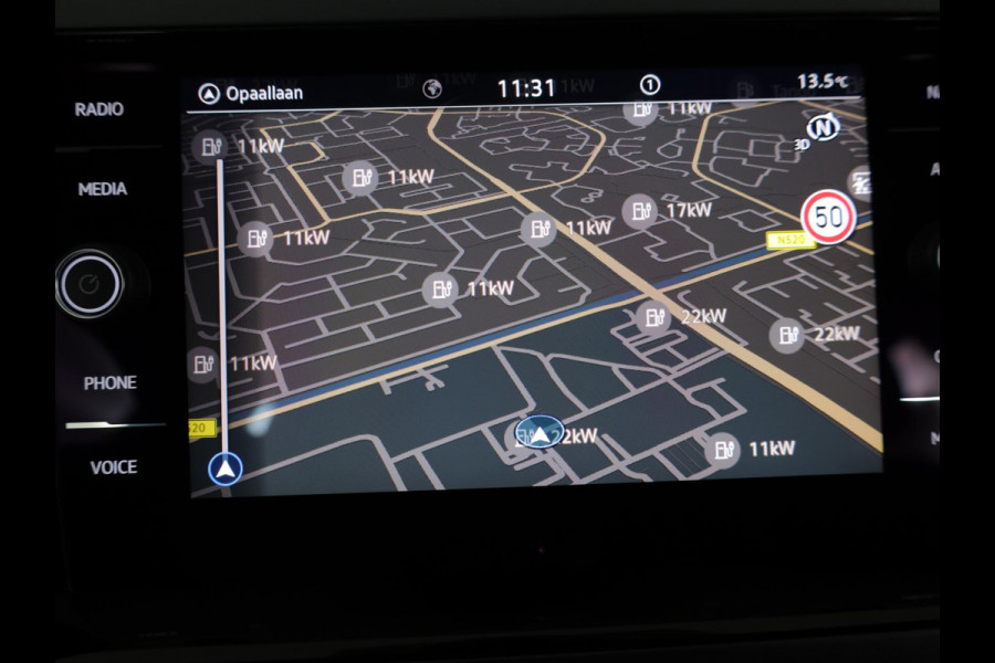 Volkswagen Polo GP R-Line-Edition 1.0 70 kW / 95 pk TSI Hatchback 5 v