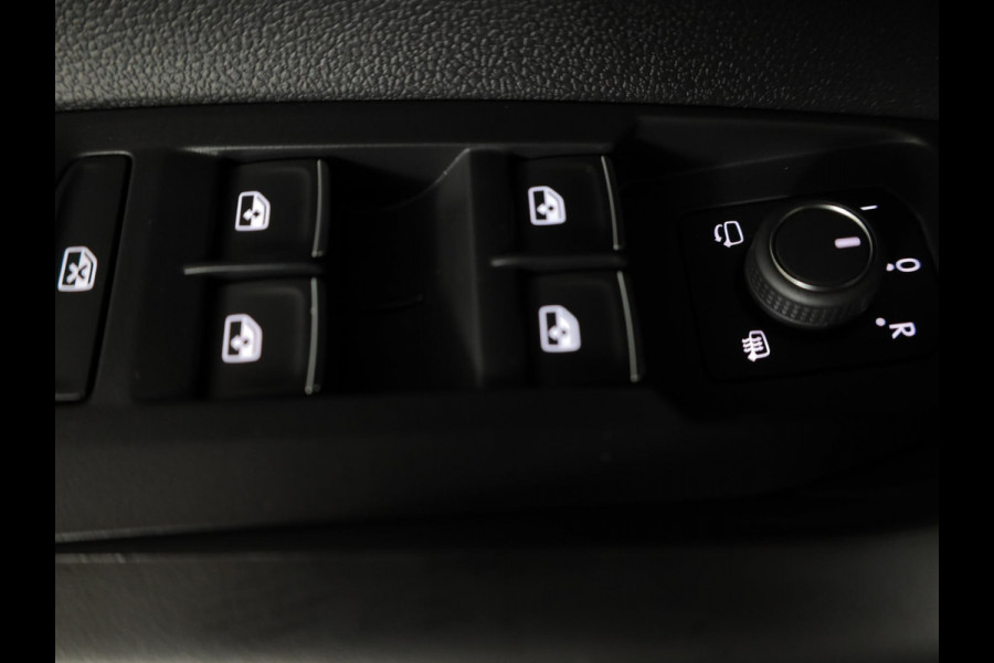 Volkswagen Polo GP R-Line-Edition 1.0 70 kW / 95 pk TSI Hatchback 5 v