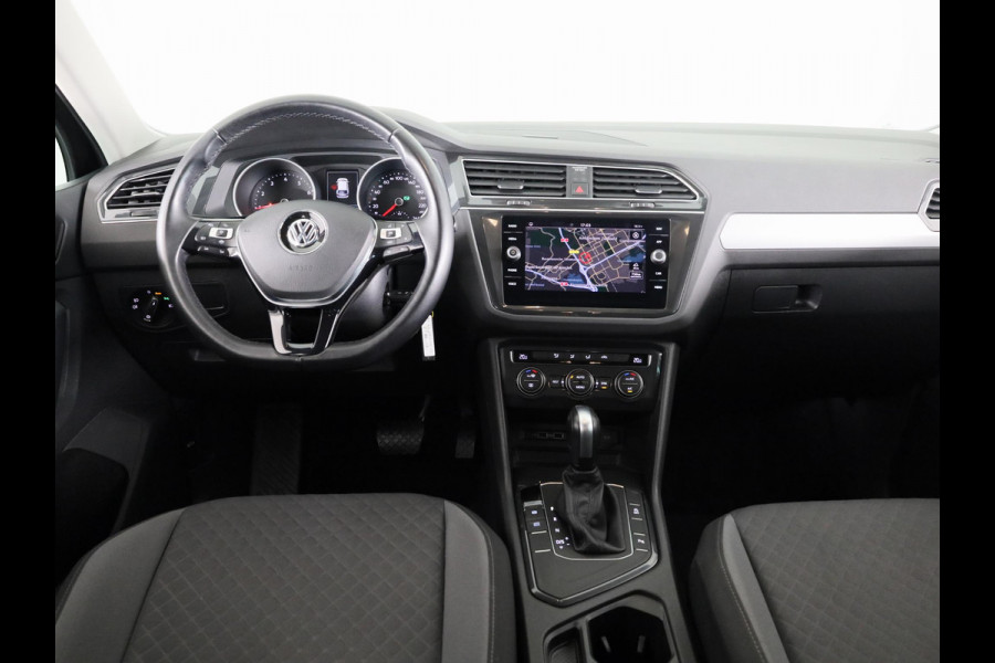 Volkswagen Tiguan 1.5 TSI ACT Comfortline Automaat (DSG) | Navigatie | Parkeersensoren | Adaptieve cruise control | Carplay |